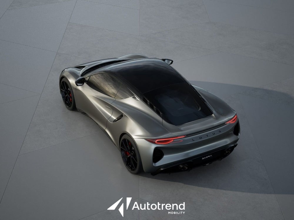 Lotus Emira nuova a Bari (9)