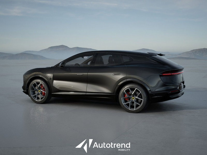 Lotus Eletre nuova a Bari (11)