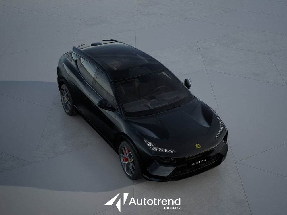 Lotus Eletre nuova a Bari (4)
