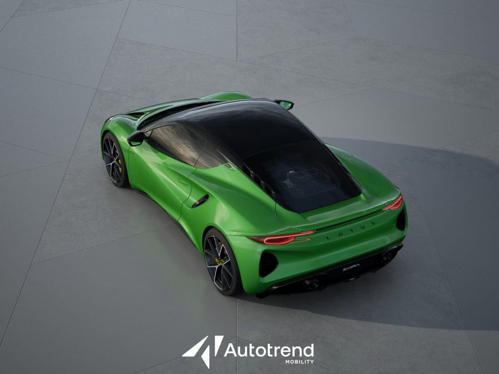 Lotus Emira nuova a Bari (10)