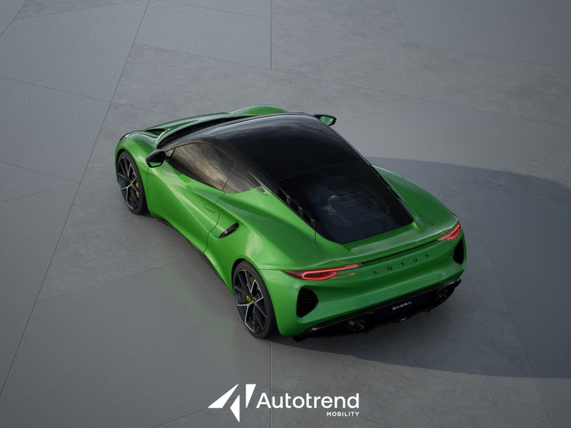Lotus Emira nuova a Bari (10)