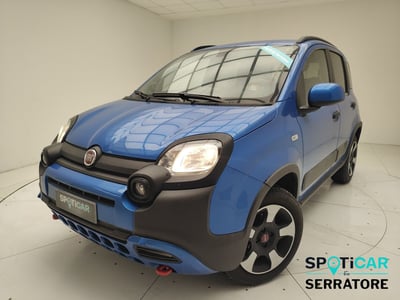 Fiat Panda Cross 1.0 firefly hybrid Cross s&amp;s 70cv 5p.ti del 2024 usata a Erba