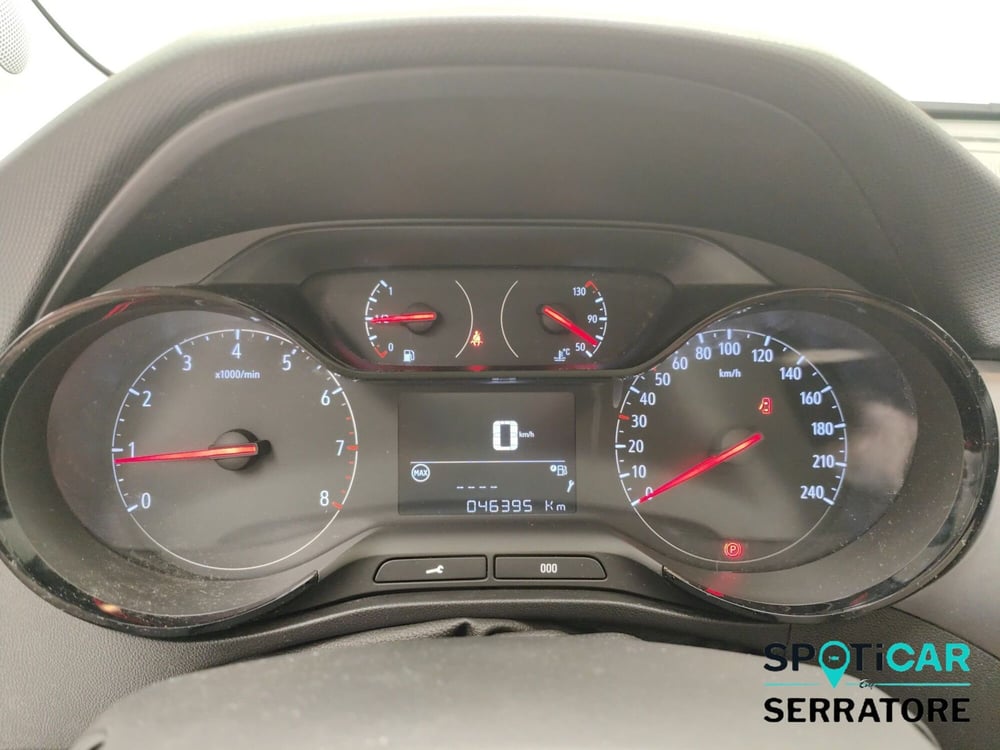 Opel Crossland usata a Como (9)