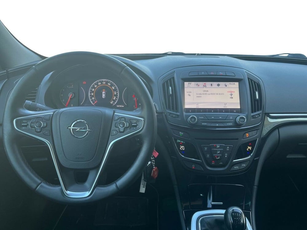 Opel Insignia Station Wagon usata a Sondrio (8)