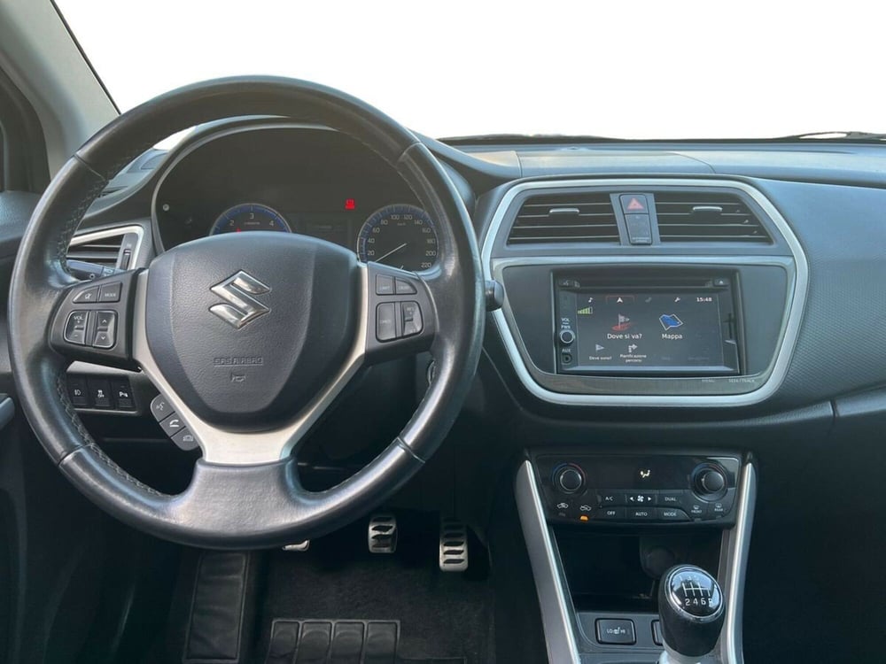 Suzuki S-Cross usata a Sondrio (8)