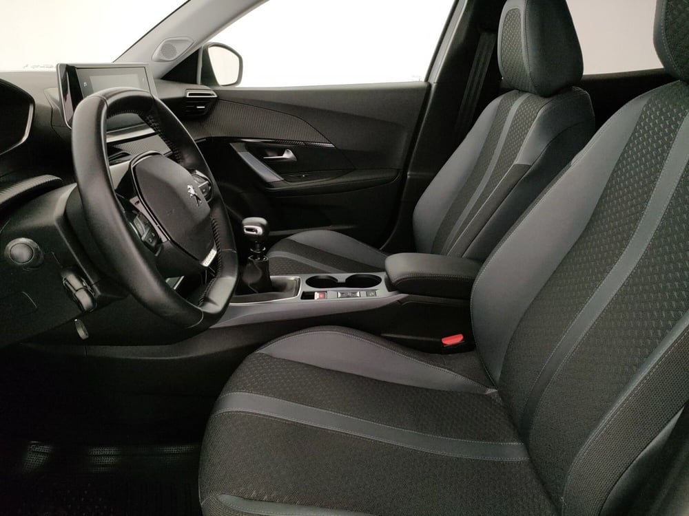 Peugeot 2008 usata a Caserta (12)