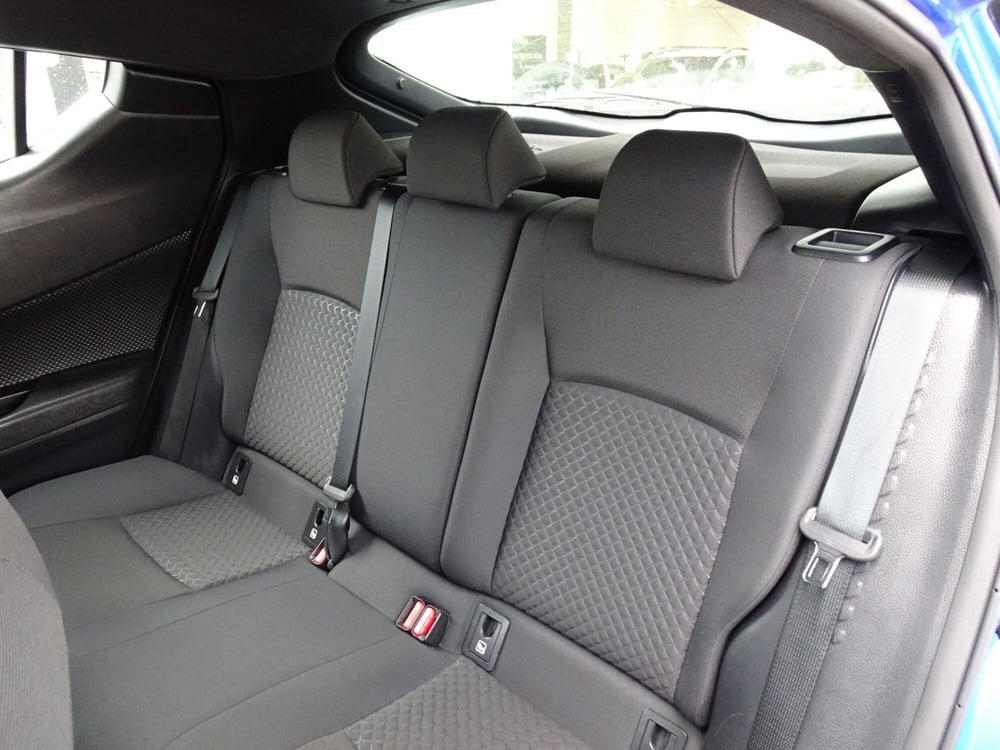 Toyota Toyota C-HR usata a Treviso (13)