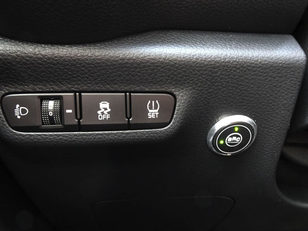 Kia Picanto nuova a Treviso (15)