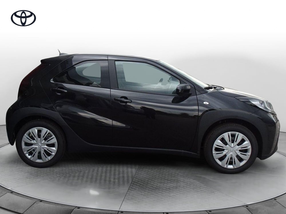 Toyota Aygo X nuova a Treviso (8)