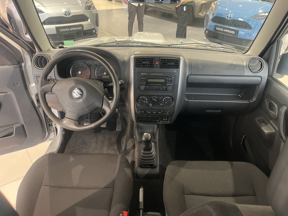 Suzuki Jimny usata a Catania (9)