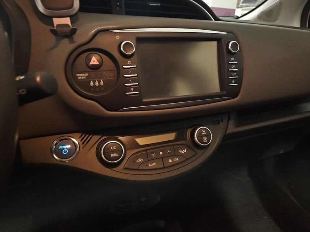 Toyota Yaris usata a Vicenza (10)