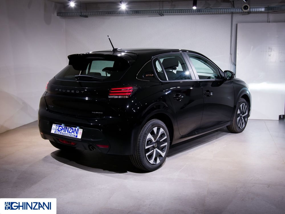 Peugeot 208 nuova a Bergamo (7)