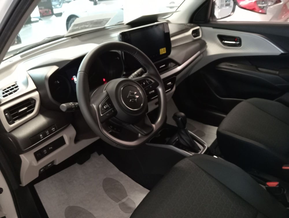 Suzuki Swift nuova a Cremona (10)