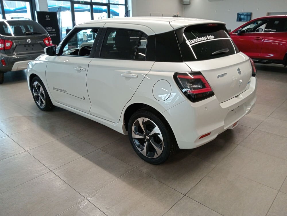 Suzuki Swift nuova a Cremona (4)