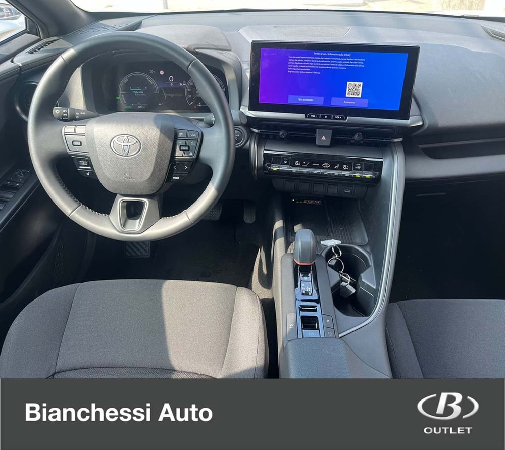 Toyota Toyota C-HR usata a Cremona (10)