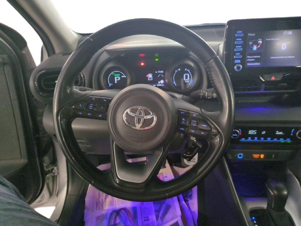Toyota Yaris usata a Milano (11)