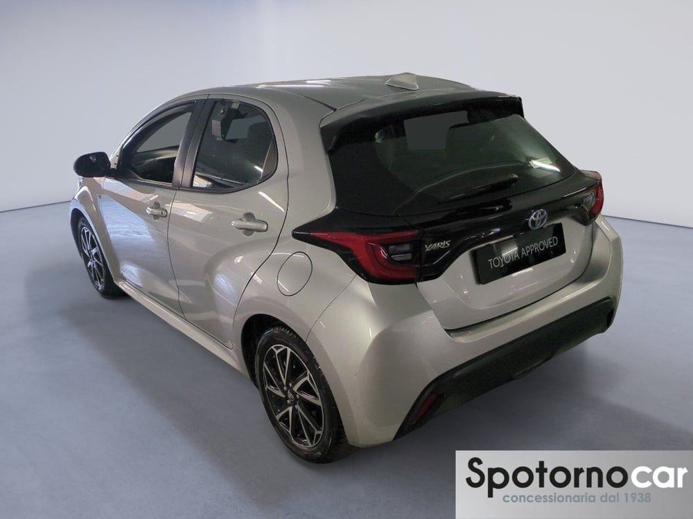 Toyota Yaris usata a Milano (4)
