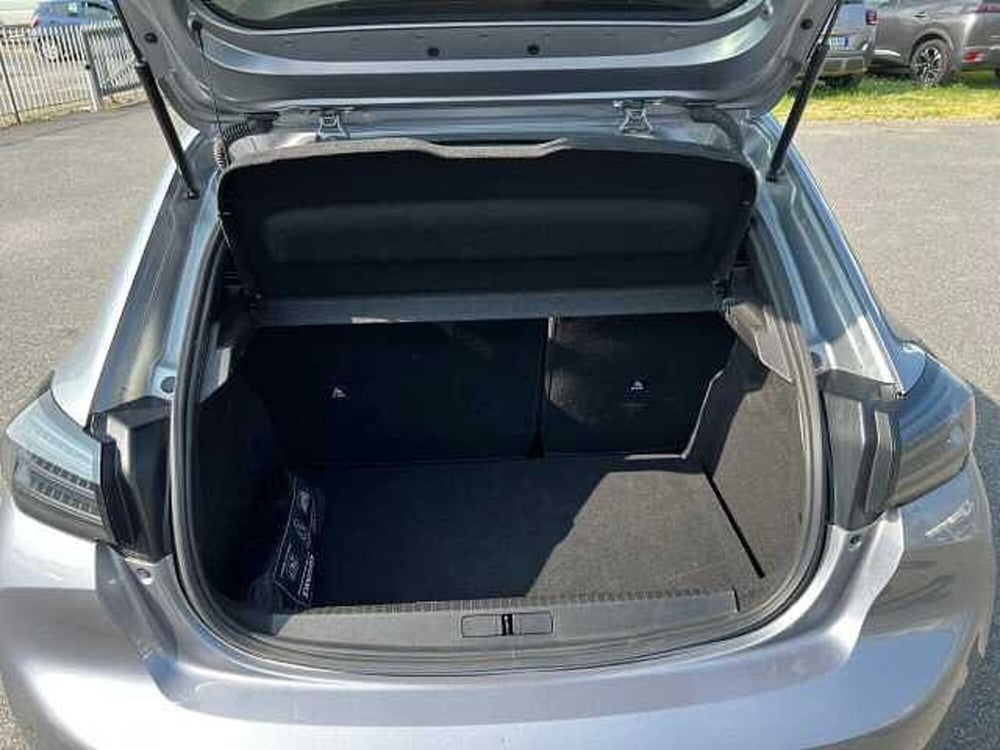 Peugeot 208 usata a La Spezia (19)