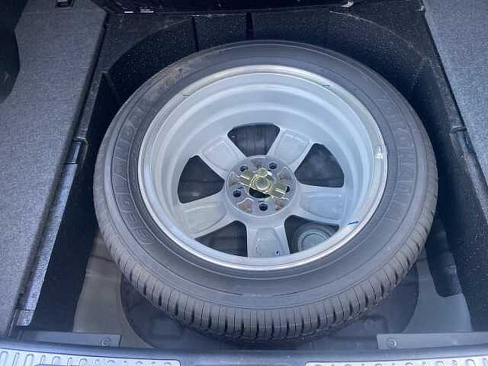 Mitsubishi Outlander usata a Siena (19)
