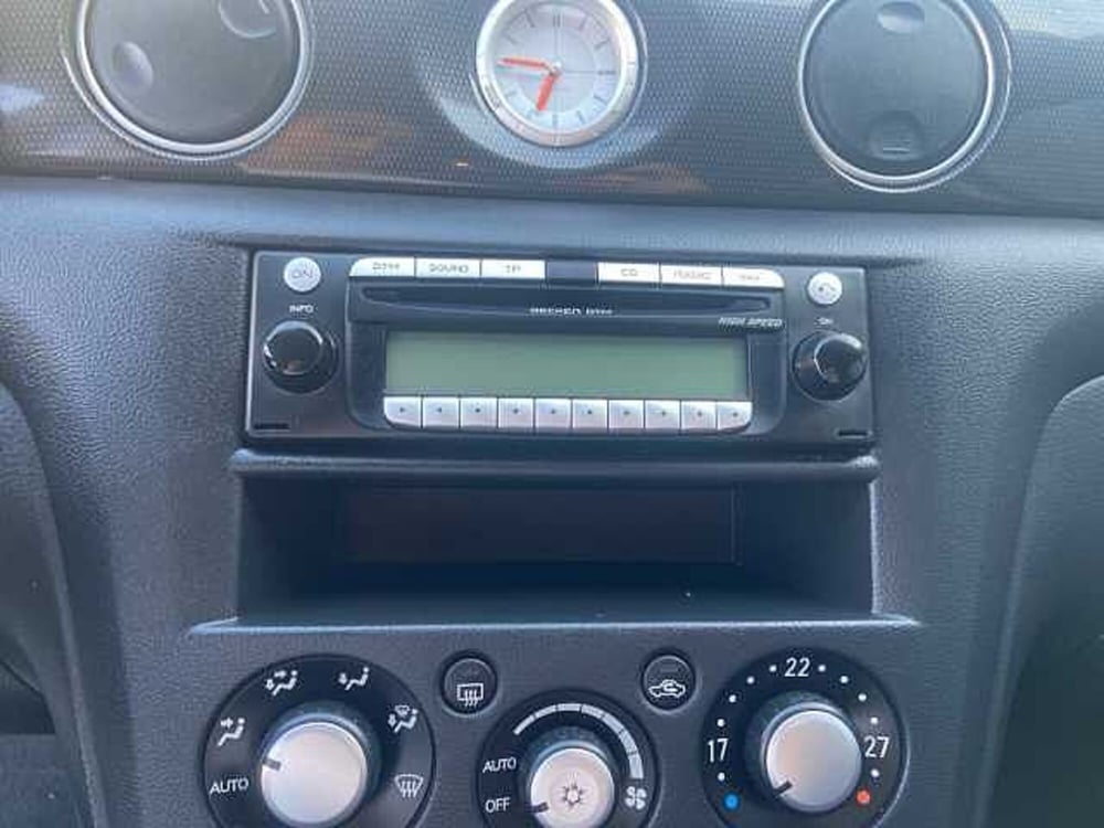 Mitsubishi Outlander usata a Siena (10)