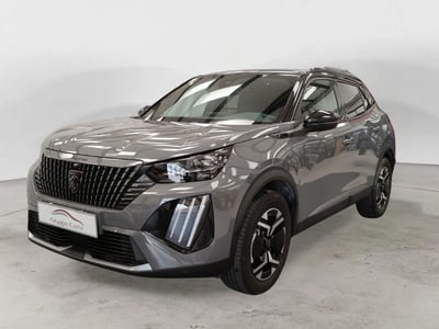 Peugeot 2008 1.2 puretech GT s&amp;s 130cv eat8 del 2023 usata a Frascati