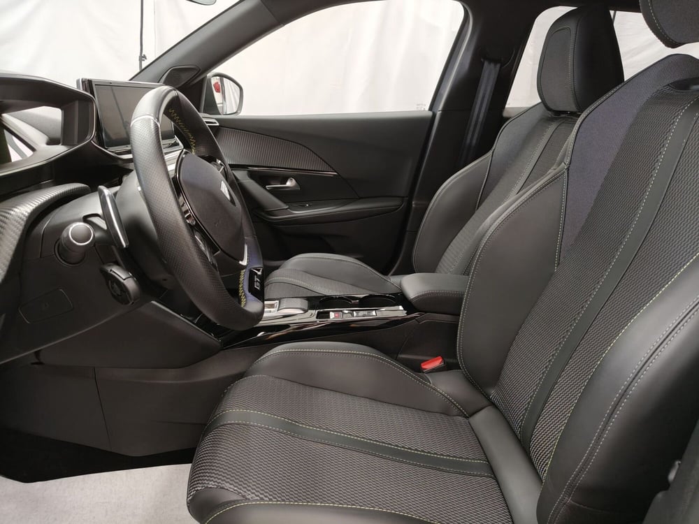 Peugeot 2008 usata a Roma (13)