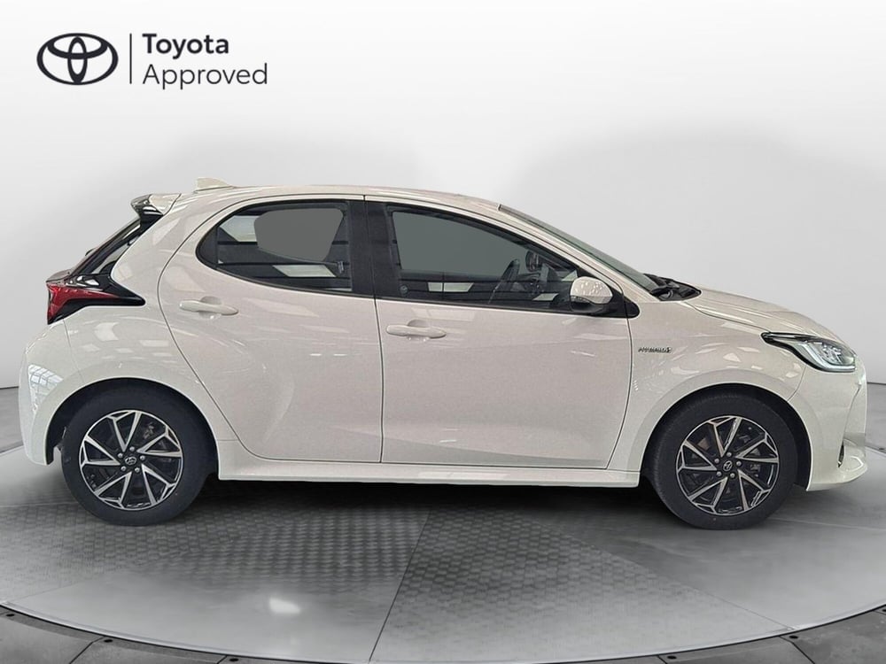 Toyota Yaris usata a Roma (17)