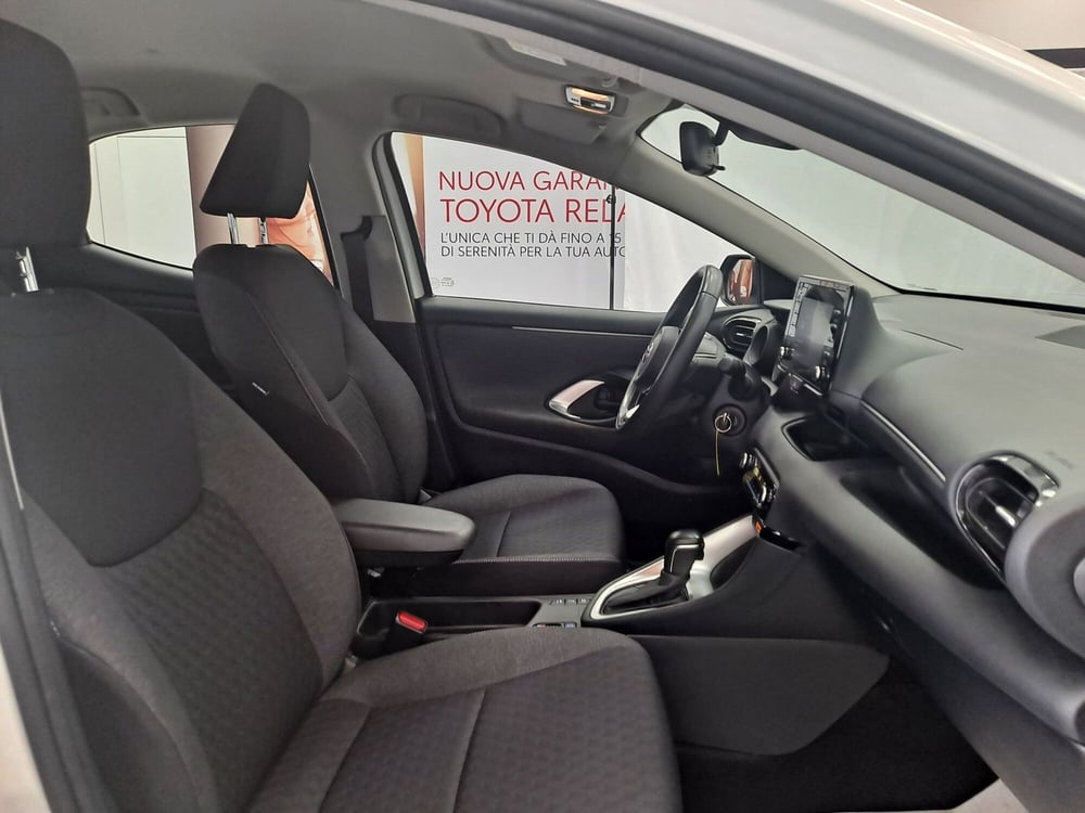 Toyota Yaris usata a Roma (6)