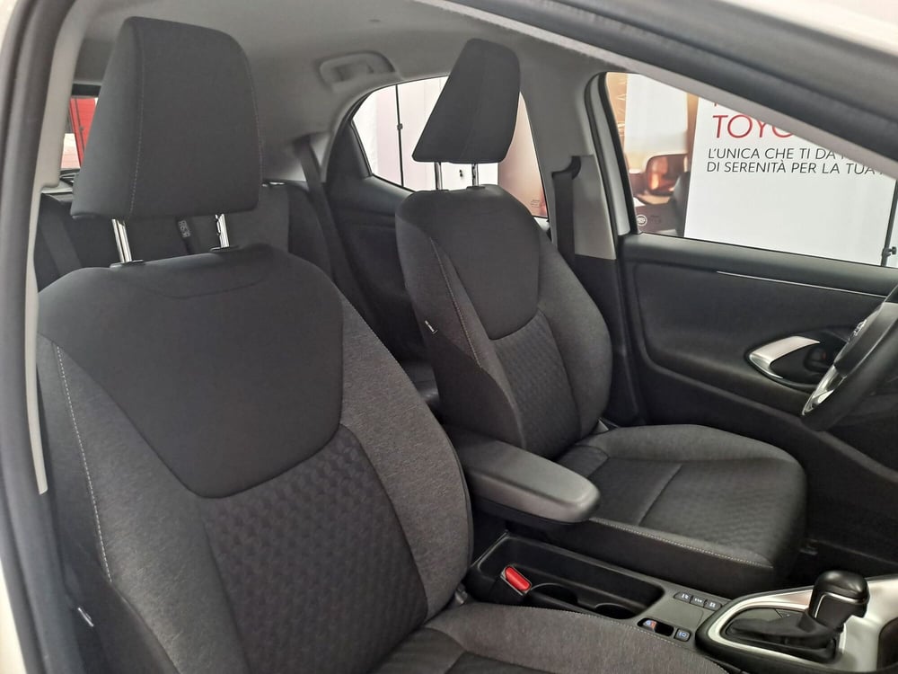 Toyota Yaris usata a Roma (8)