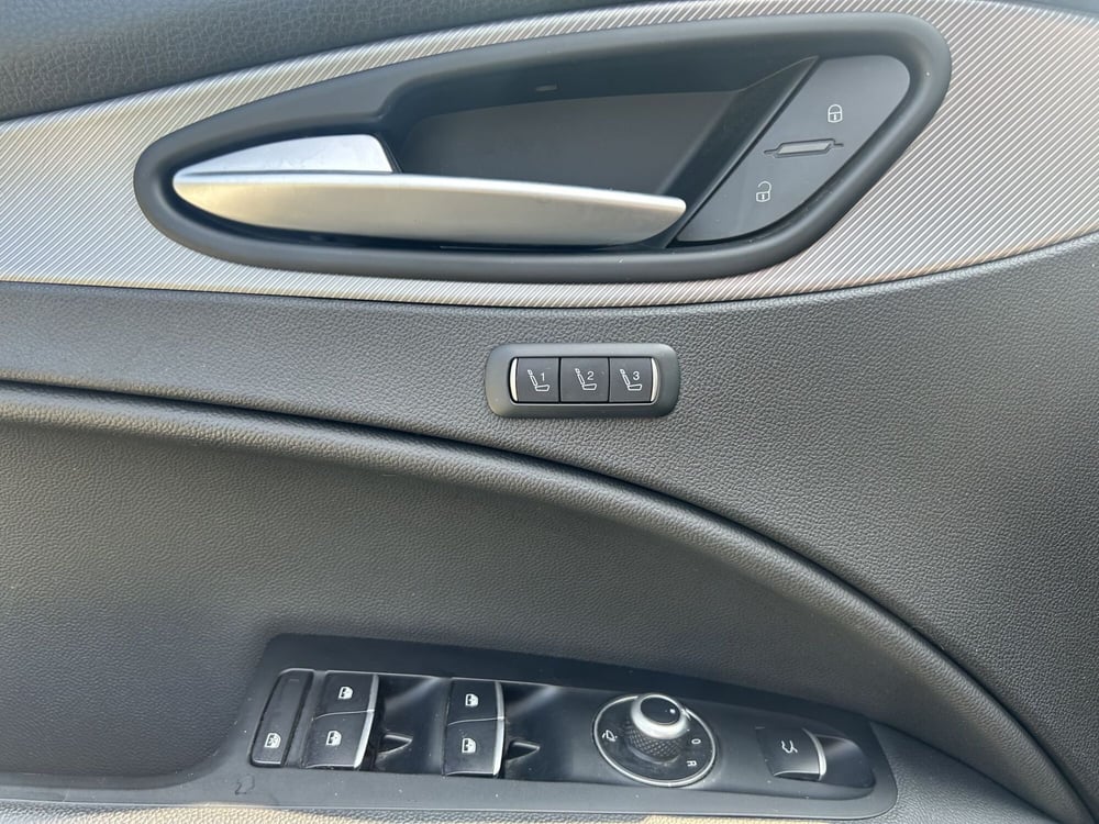 Alfa Romeo Stelvio usata a La Spezia (12)