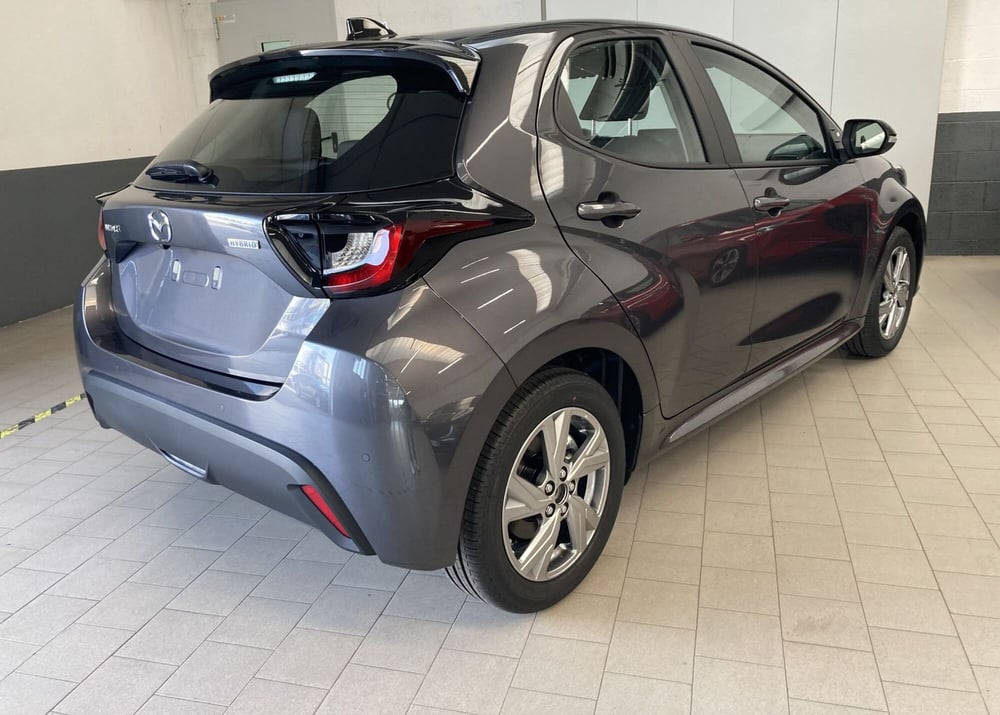 Mazda Mazda2 Hybrid nuova a Pavia (6)