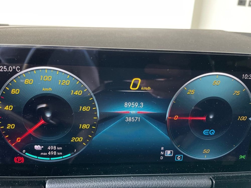 Mercedes-Benz EQA usata a Bergamo (12)