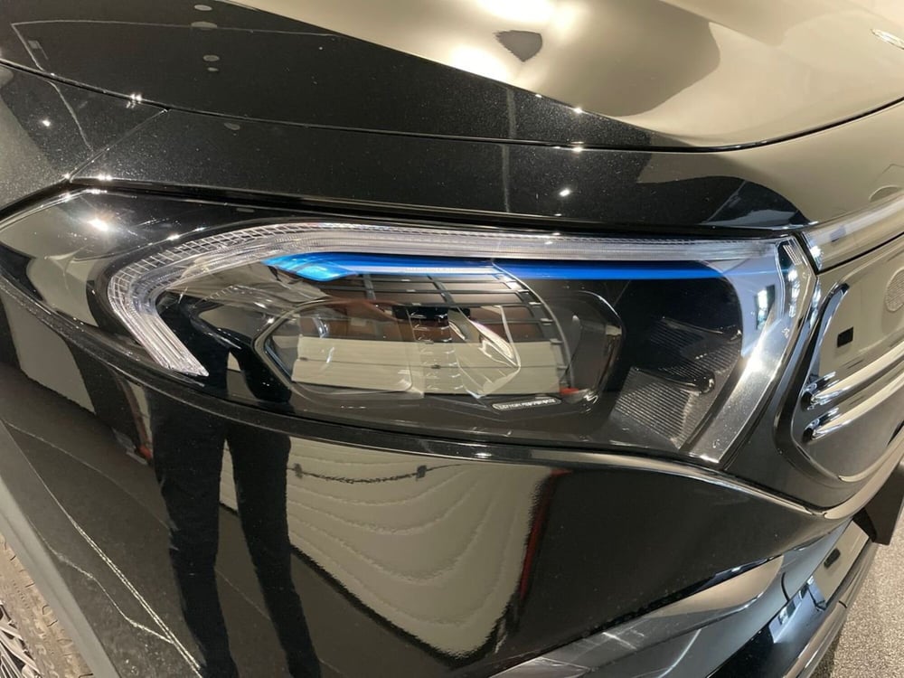 Mercedes-Benz EQA usata a Bergamo (7)