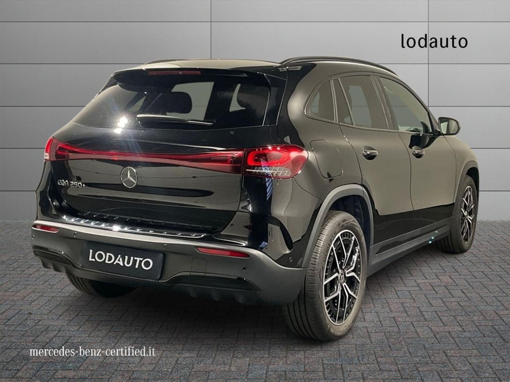 Mercedes-Benz EQA usata a Bergamo (2)