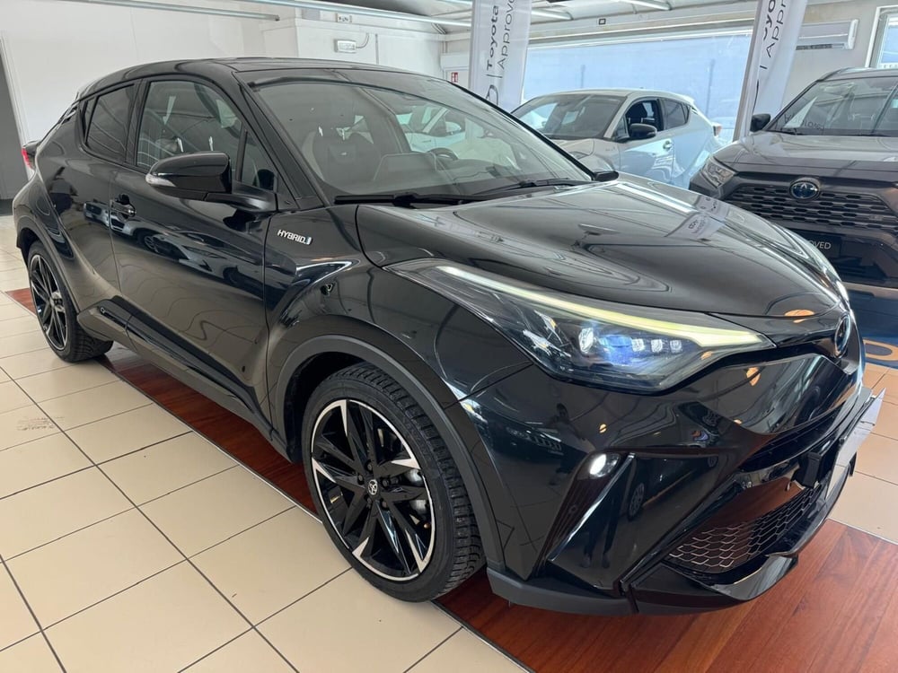Toyota Toyota C-HR usata a Modena (4)