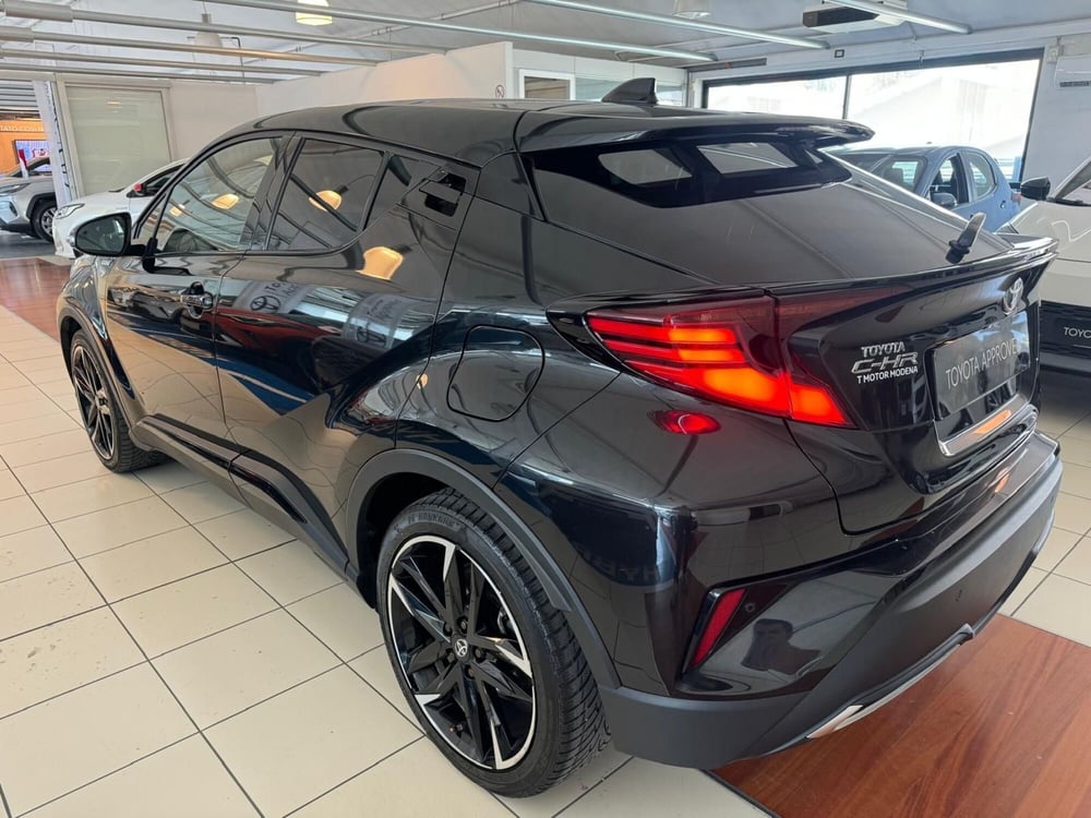 Toyota Toyota C-HR usata a Modena (8)