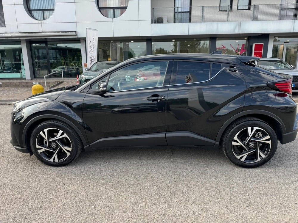 Toyota Toyota C-HR usata a Modena (9)
