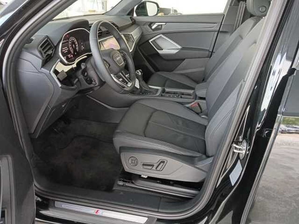 Audi Q3 Sportback usata a Lucca (12)