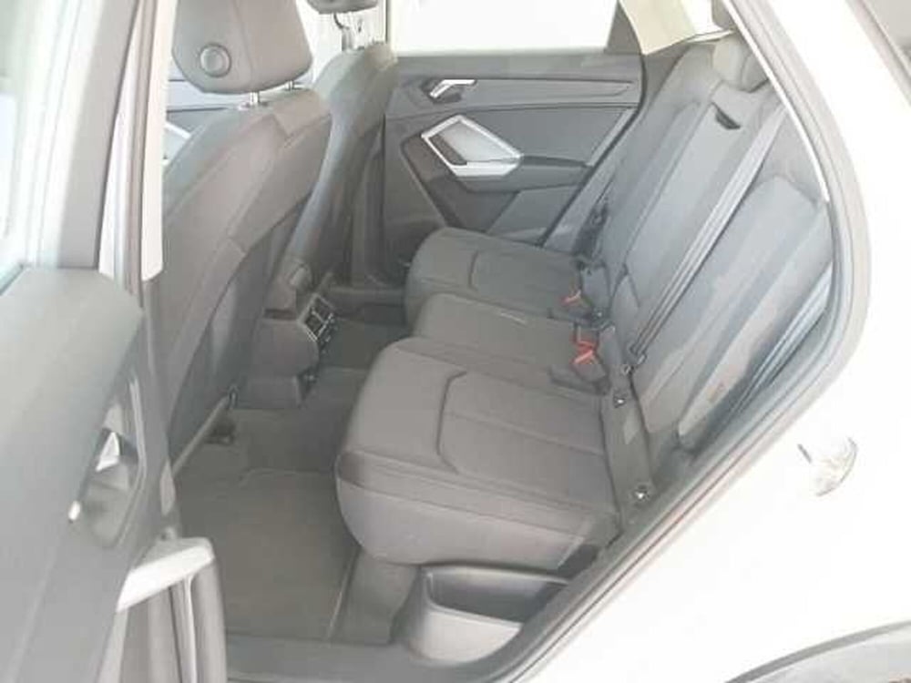Audi Q3 Sportback usata a Lucca (11)