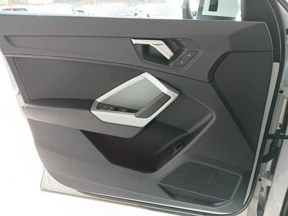Audi Q3 Sportback usata a Lucca (13)