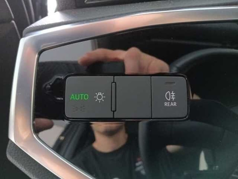 Audi Q3 usata a Lucca (19)