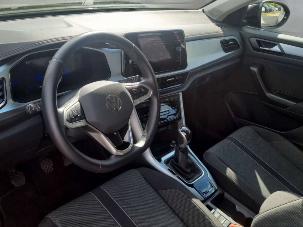 Volkswagen T-Roc usata a Livorno (6)
