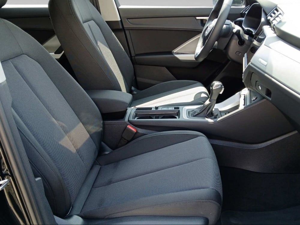 Audi Q3 Sportback usata a Livorno (12)