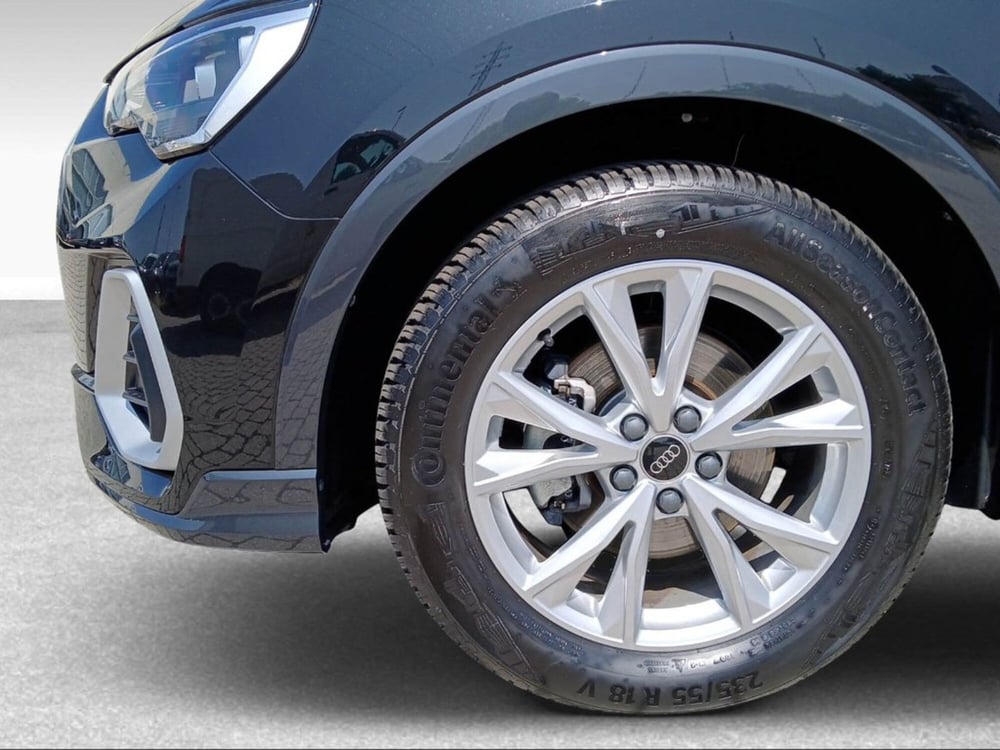 Audi Q3 Sportback usata a Livorno (17)