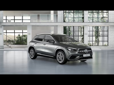 Mercedes-Benz GLA SUV 250 e Plug-in hybrid Automatic Premium nuova a Siena