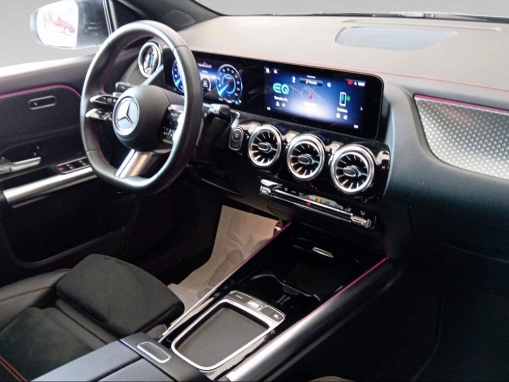 Mercedes-Benz EQA usata a Firenze (12)