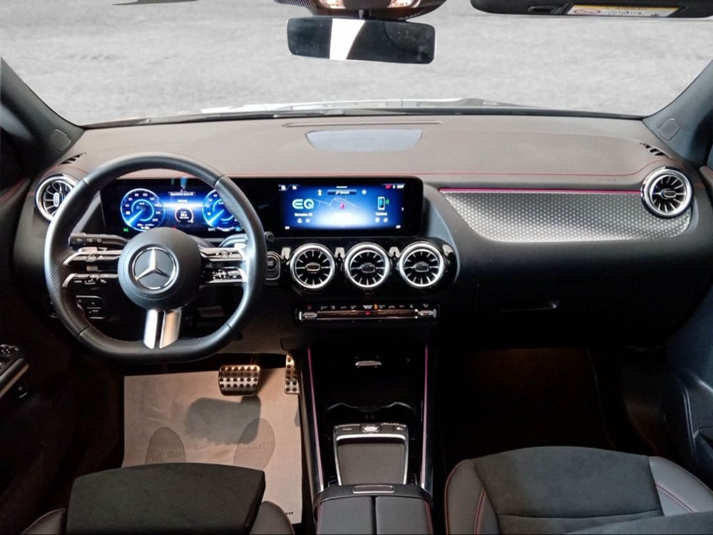 Mercedes-Benz EQA usata a Firenze (14)