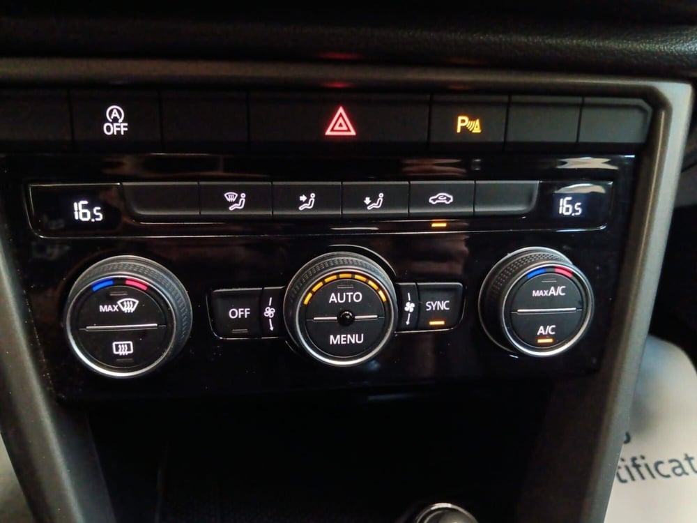 Volkswagen T-Roc usata a Bologna (17)