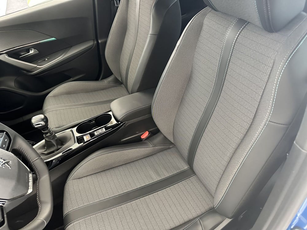 Peugeot 2008 usata a Latina (13)