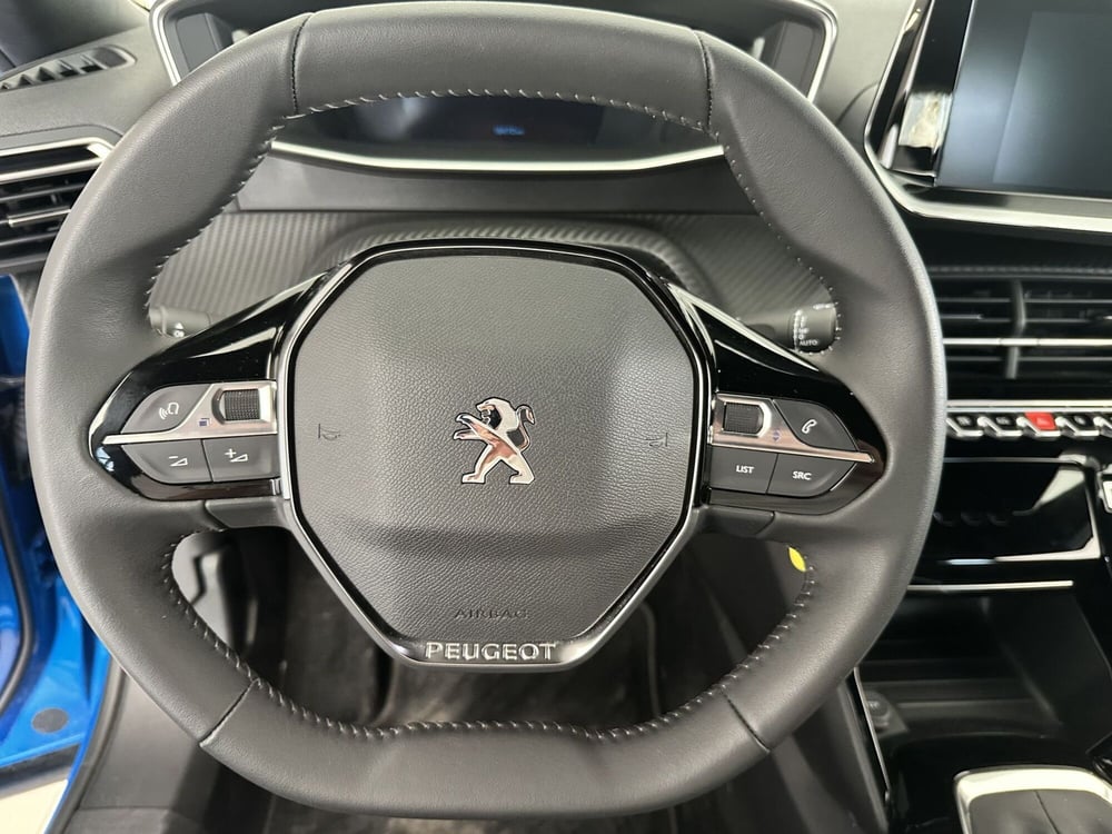 Peugeot 2008 usata a Latina (14)